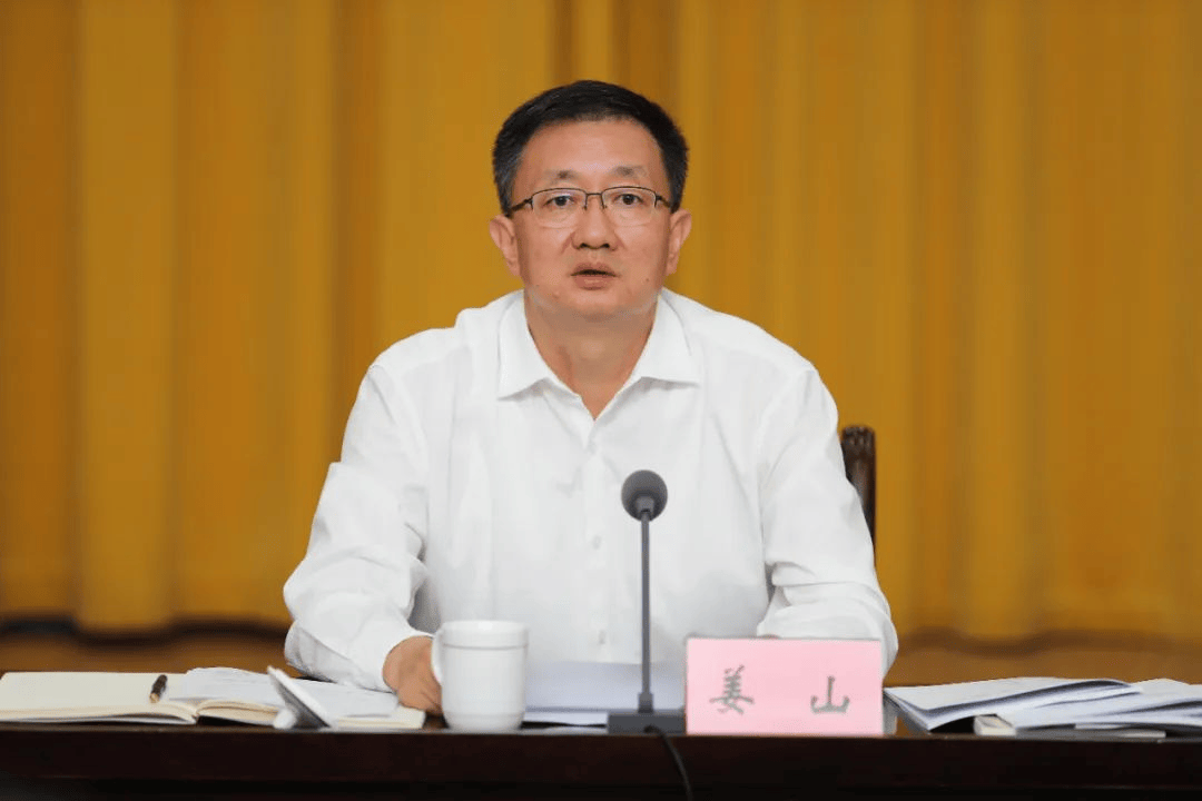 厅长王云霏，任州委书记