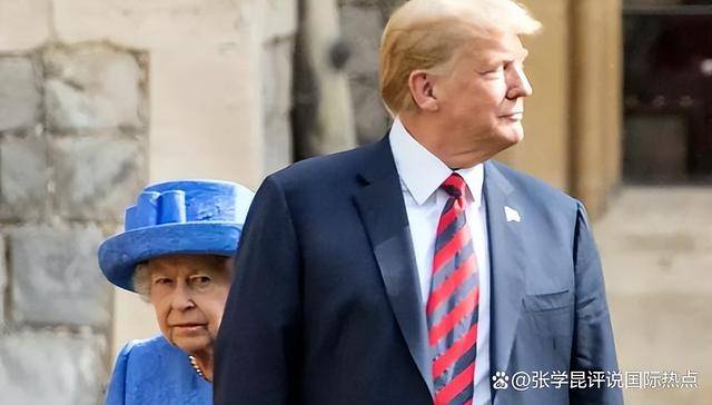特朗普万万不会想到,他冒着生命危险访英,斯塔默还给了他一巴掌