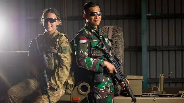 全国众筹凑钱?印尼要花10亿美元买意大利二手航母!