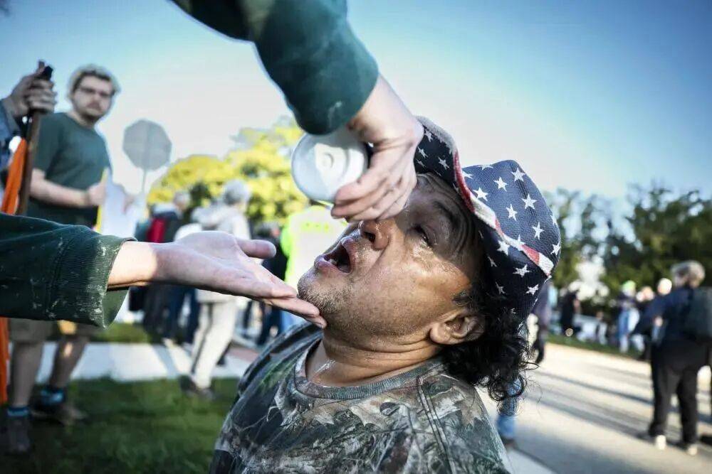 美国内战,这次好像不假!