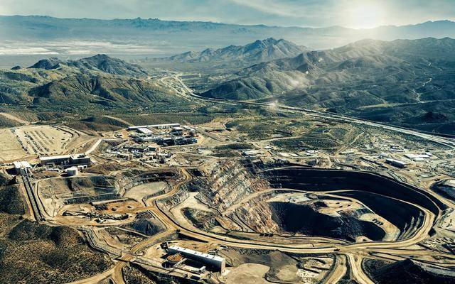 白宫请求跟北京通话,中方已读不回,外交部撂下一句重话